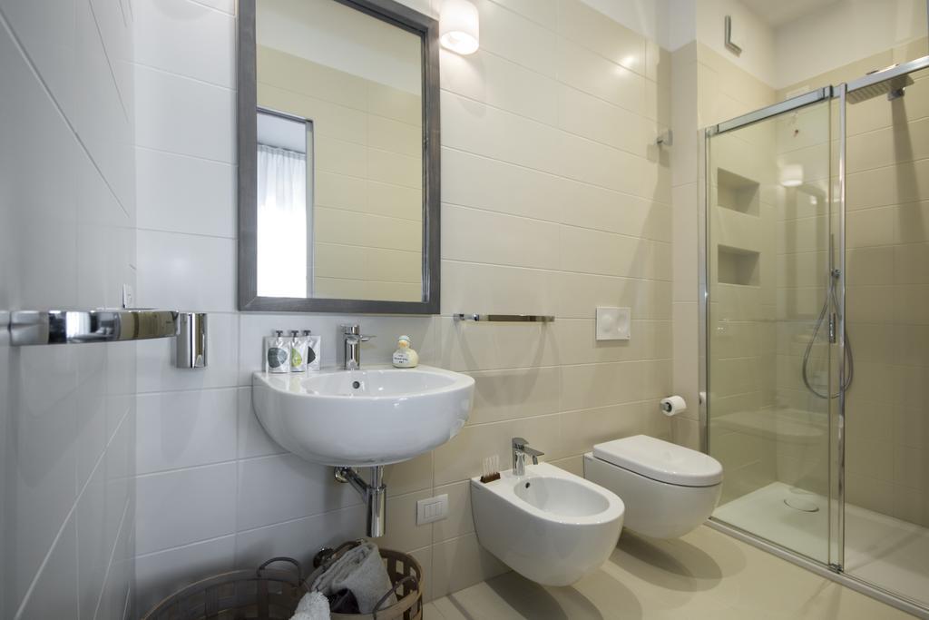 Apartamento Cavour 51 Lecco Exterior foto